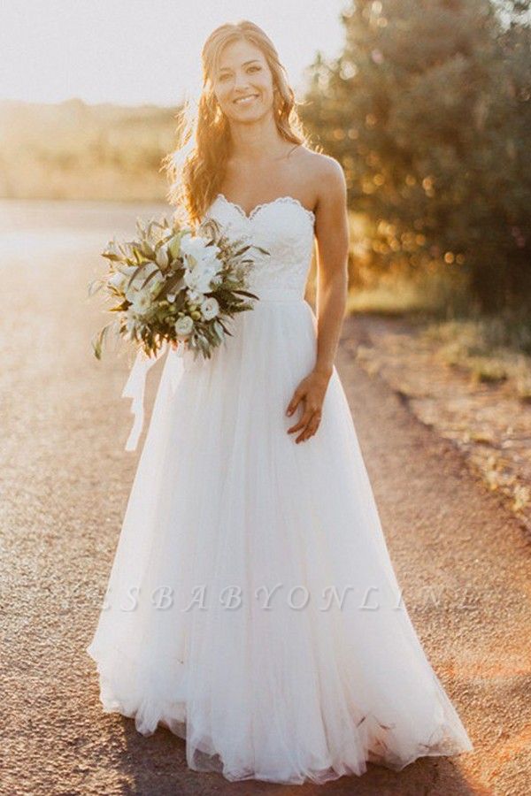 Glamorous Floor-Length Tulle Ruched Sweetheart Sleeveless Wedding Dresses