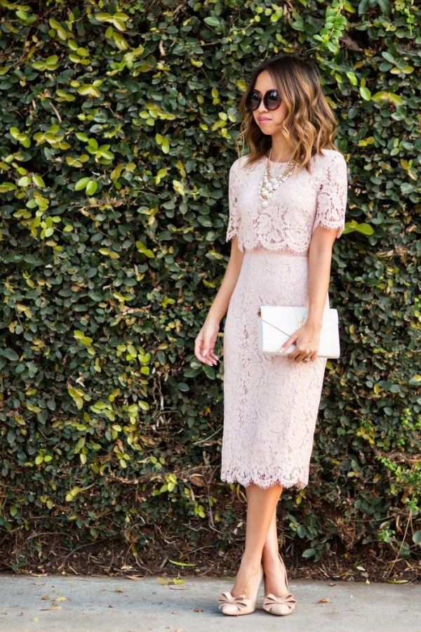 https://www.yesbabyonline.com/g/elegant-jewel-short-sleeves-tea-length-lace-wedding-guest-dresses-115968.html?utm_source=blog&utm_medium=dare&utm_campaign=post&source=dare