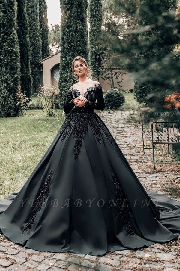 Princess Lace Appliques Black Wedding Dresses with sleeves