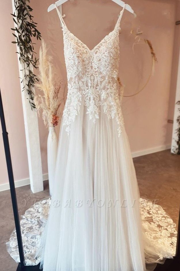 Pretty Spaghetti Straps Sweetheart A-Line Tulle Appliques Lace Ruffles Wedding Dress