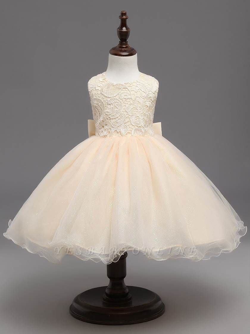 Cute A-Line Tulle Lace Scoop Sleeveless Flower Girl Dress with Bowknot