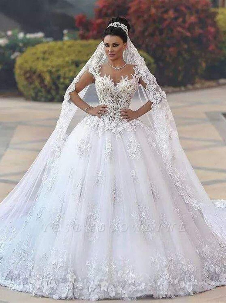 Luxurious Lace Sleeveless Appliques Princess Wedding Dress