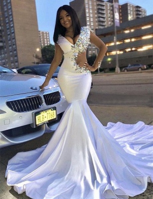 Stunning Mermaid V-Neck Lace Rhinestones Sweep-Train Prom Dresses_3