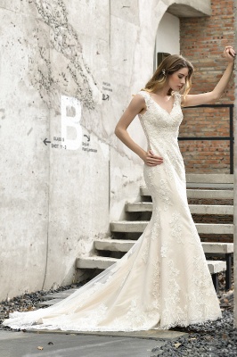 Long Lace Wedding Dresses Backless Floor Length Straps_6
