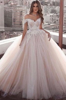 Glamorous Off the Shoulder Floor Length Ball Gown Lace Tulle Wedding Dresses_1