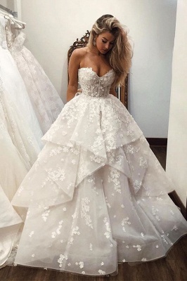 Charming Sweetheart Sleeveless Applique Tiered A-line Wedding Dresses | Beading Bridal Gown_1