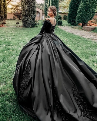Princess Lace Appliques Black Wedding Dresses with sleeves_5