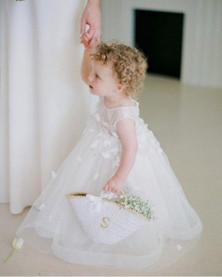 Cute White Jewel Flower Girls Dresses With Lace Appliques_2