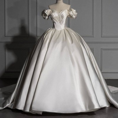 Charming Off the Shoulder Sweetheart Satin Ball Gown Wedding Dress with Ruffles_2