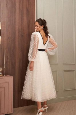 Exquisite A-Line Deep V-Neck Tea-Length Tulle Wedding Dress_2