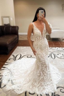 Gorgeous Deep V-Neck Sleeveless Mermaid Lace Wedding Dresses