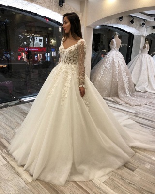 Luxurious Sweetheart V Back Long Sleeve Applique Floral Ball Gown Puffy ...