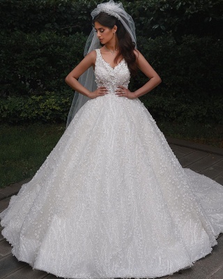 Elegant Straps V Neck Backless Floral Crystal Pleated Ball Gown Wedding Dresses_3