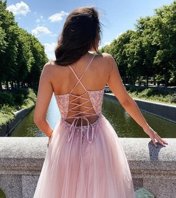 Elegant Spaghetti Straps Deep V-Neck Tulle Beading A-line Prom Dress With Lace-up Back_3