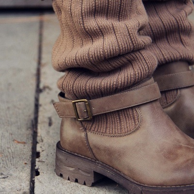 Comfy Cabin Sweater Boots Paneled Adjustable Buckle Boots_10