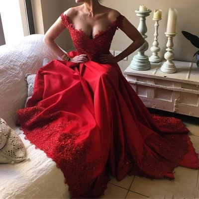 Off-the-Shoulder Red Lace Long Chape Prom Dresses_3