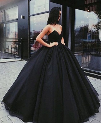 Sweetheart Sleeveless Ball-Gown Black Sexy Prom Dresses_4