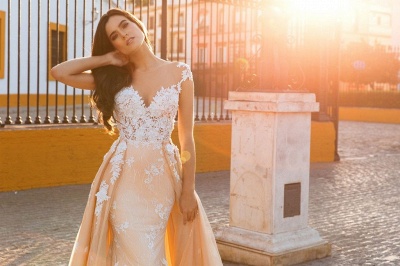 Graceful Jewel Cap Sleeve Lace Mermaid Wedding Dress With Detachable Train_2
